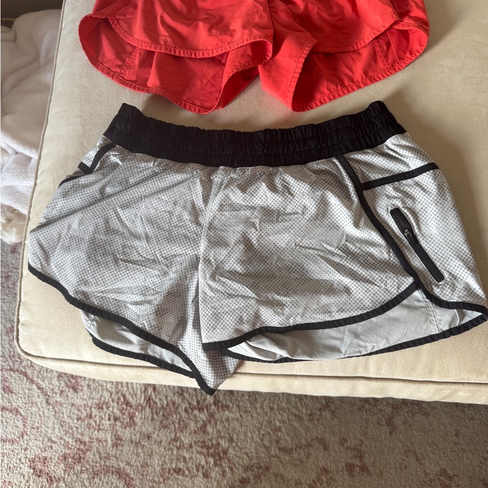 Lululemon Athletica Black and Gray Athletic Shorts Lightweight Performance